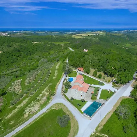 Ferienhaus Holiday Home Villa Plac By Interhome